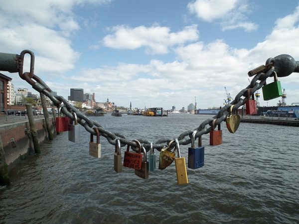 Schlösser im Hamburger Hafen